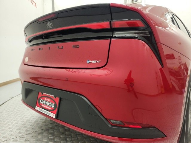 Used 2026 Toyota Prius LE image 24