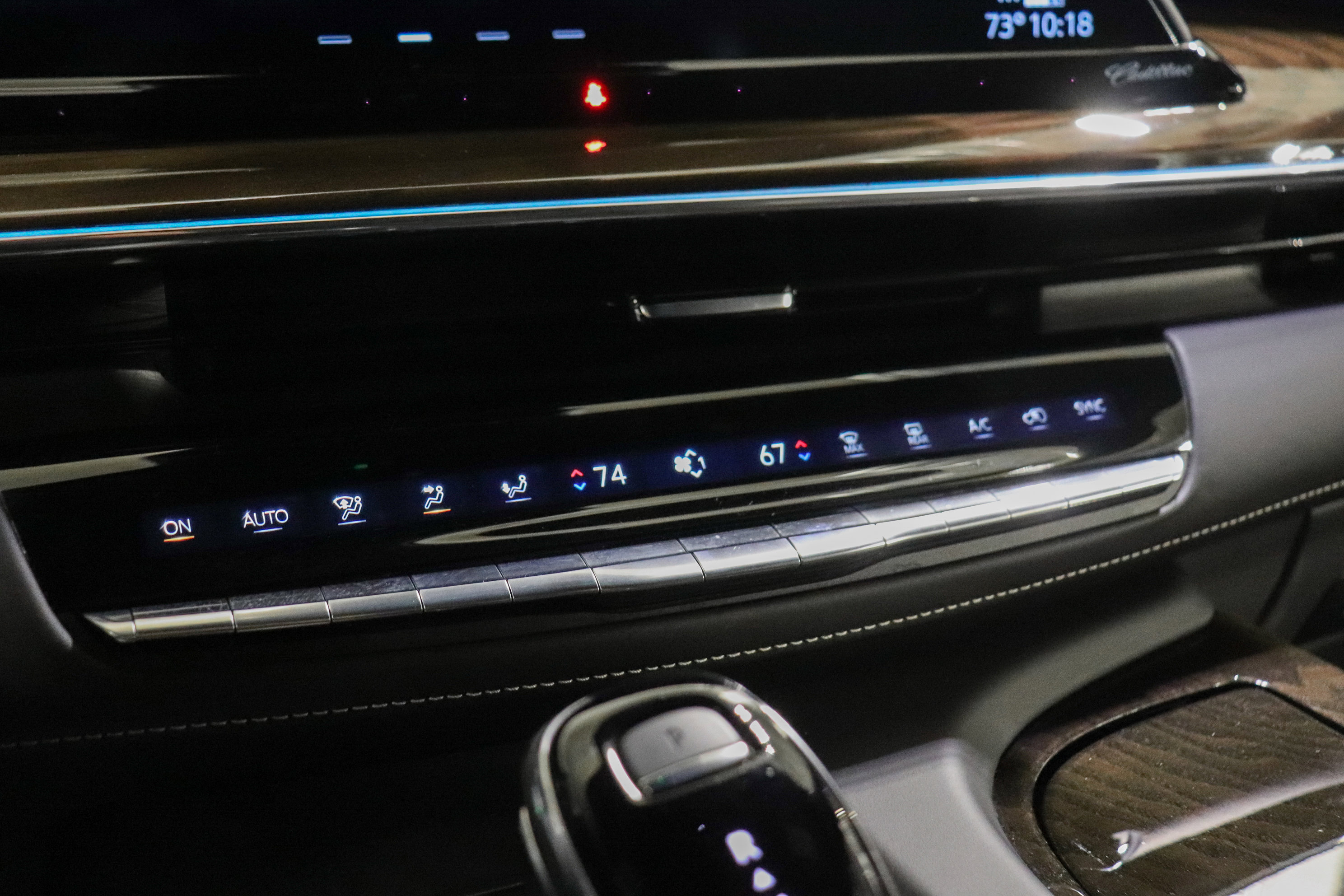 Used 2023 Cadillac Escalade ESV Sport Platinum w/ LPO, ONYX Package image 37