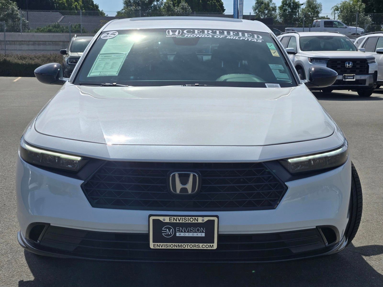 Used 2025 Honda Accord Sport image 2