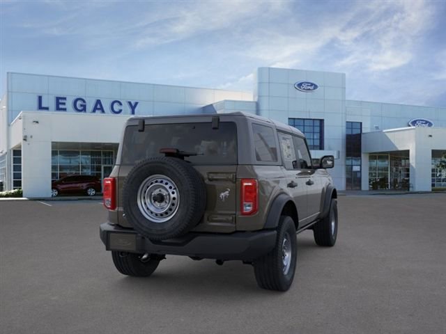 New 2025 Ford Bronco 4-Door image 8