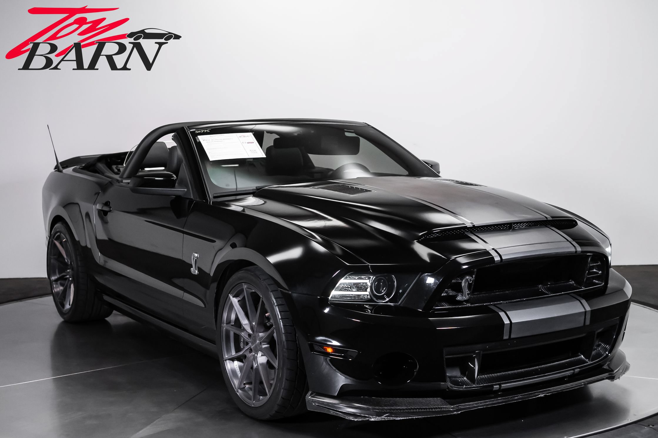 Used 2014 Ford Mustang Shelby GT500 w/ Equipment Group 821A RWD image 7