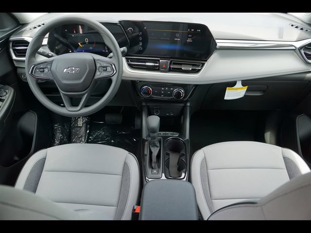 New 2026 Chevrolet TrailBlazer LT w/ Midnight Edition FWD image 10