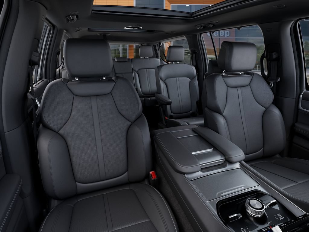 New 2026 Jeep Grand Wagoneer L Limited AWD/4WD image 17