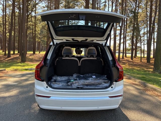 New 2026 Volvo XC90 B6 Plus w/ Protection Package Premier AWD/4WD image 20