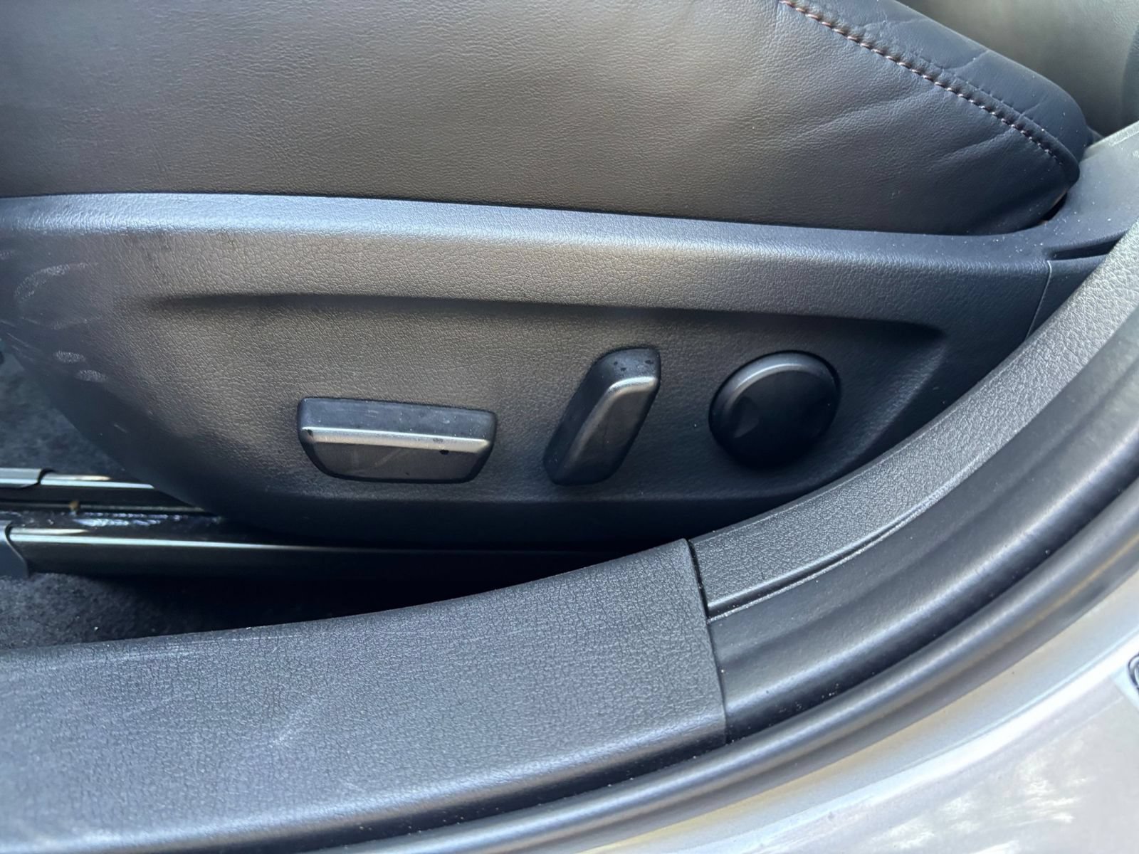 Used 2026 MAZDA MAZDA3 s FWD image 22