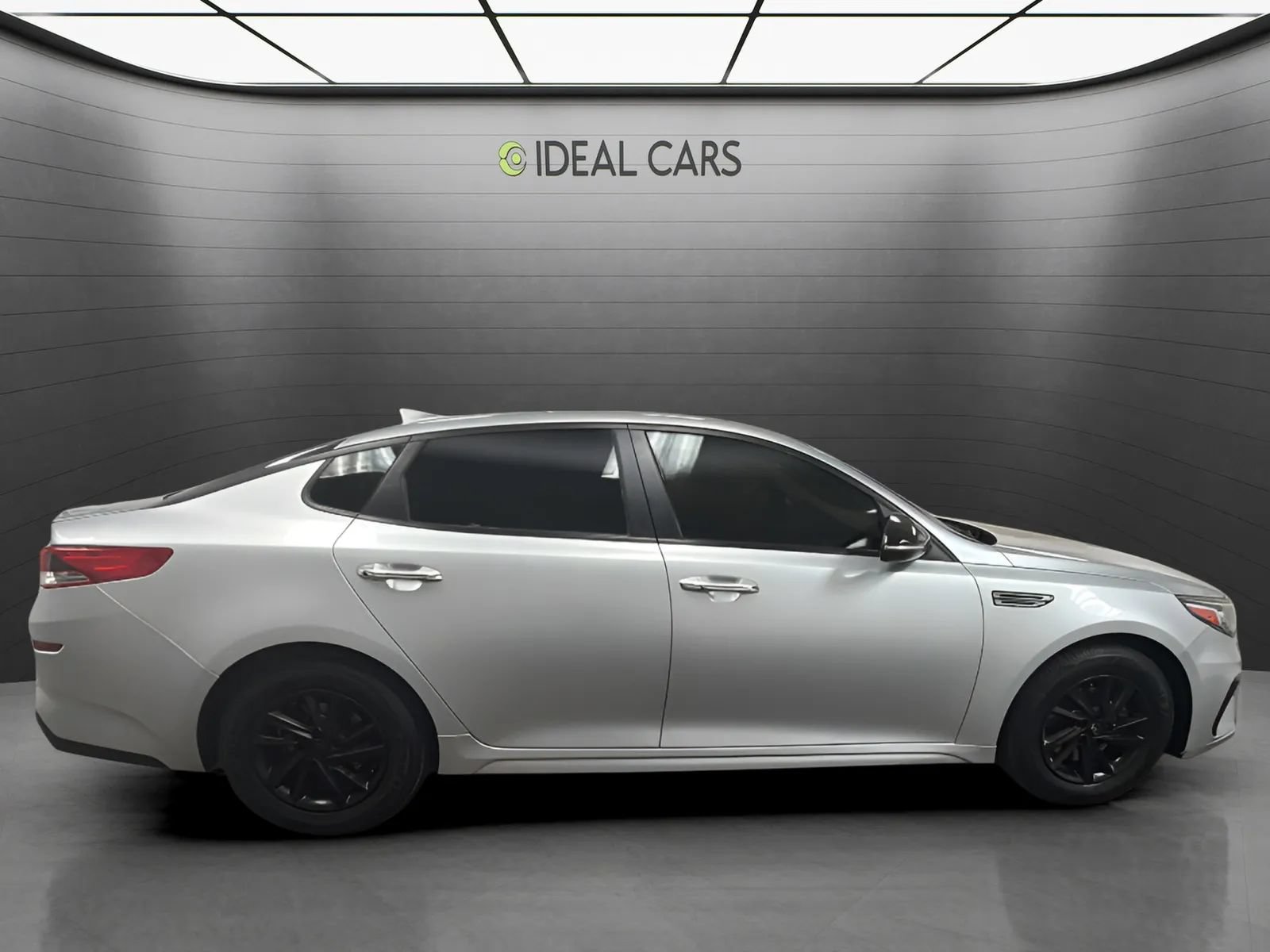 Used 2020 Kia Optima LX FWD image 4
