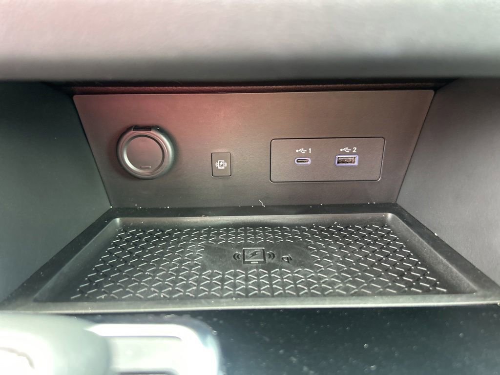 Used 2025 Nissan Pathfinder SL AWD/4WD image 25