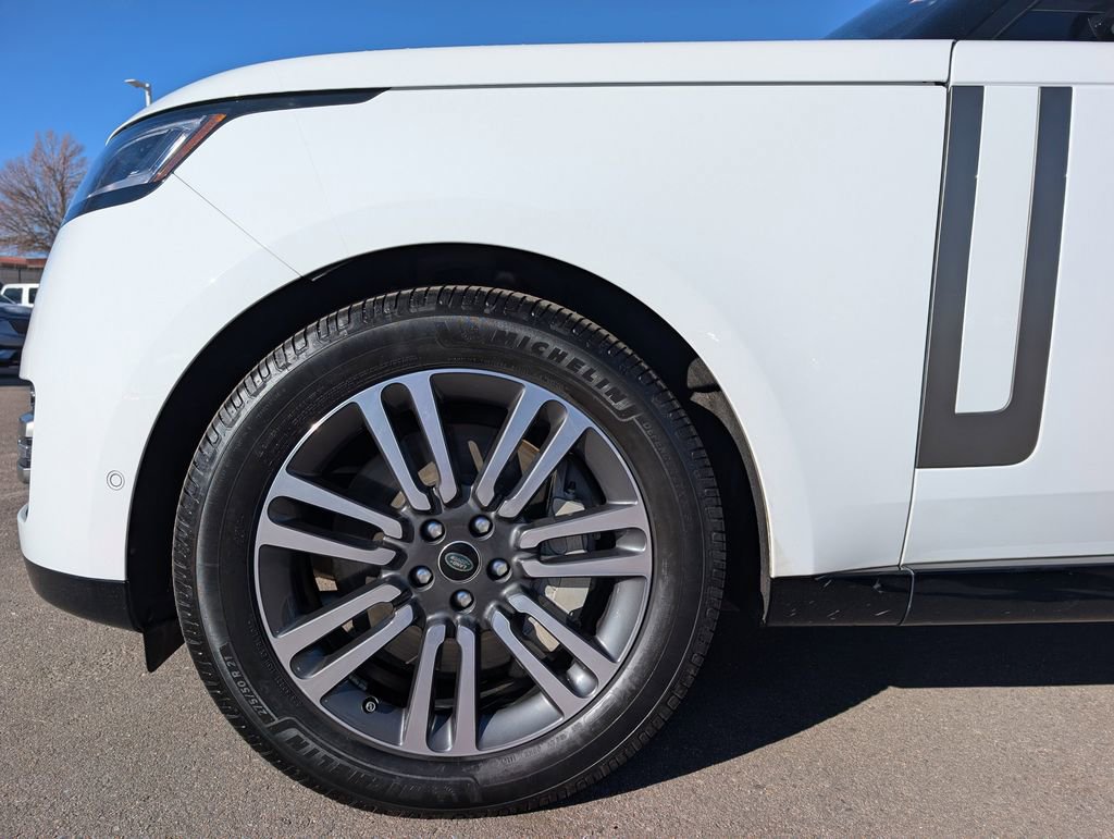 Used 2023 Land Rover Range Rover SE image 11