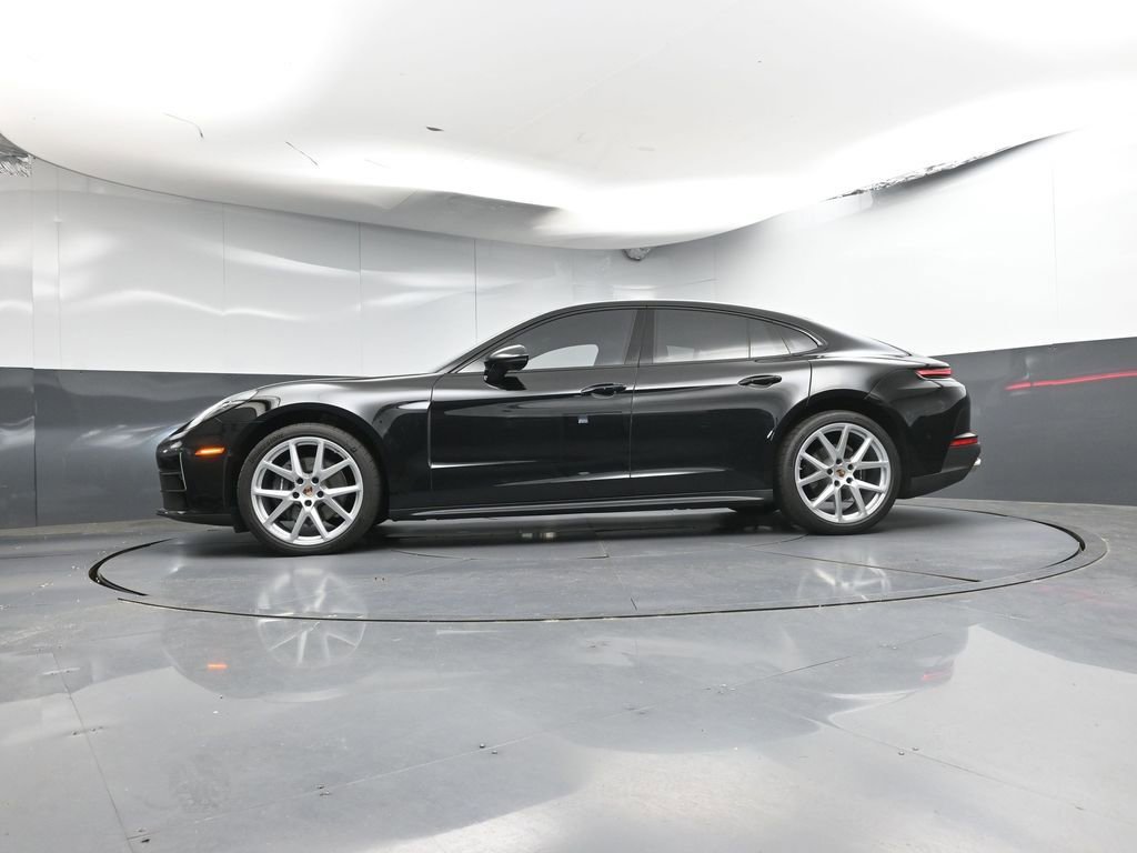 Certified 2024 Porsche Panamera RWD image 30