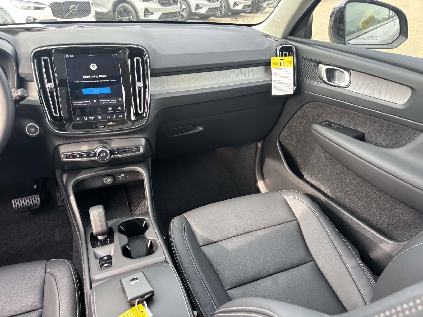New 2026 Volvo XC40 B5 Core w/ Protection Package Premier AWD/4WD image 31