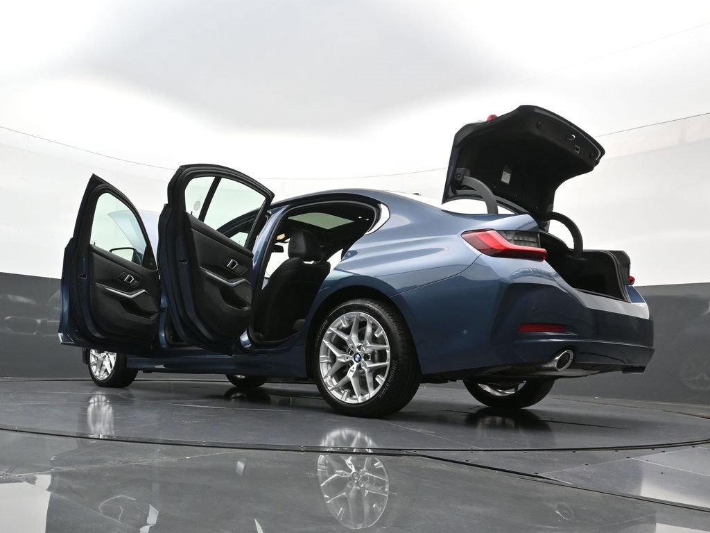 Used 2025 BMW 330i xDrive Sedan image 42