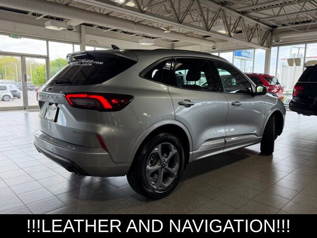 Used 2023 Ford Escape ST-Line Select w/ Tech Pack #1 AWD/4WD image 9