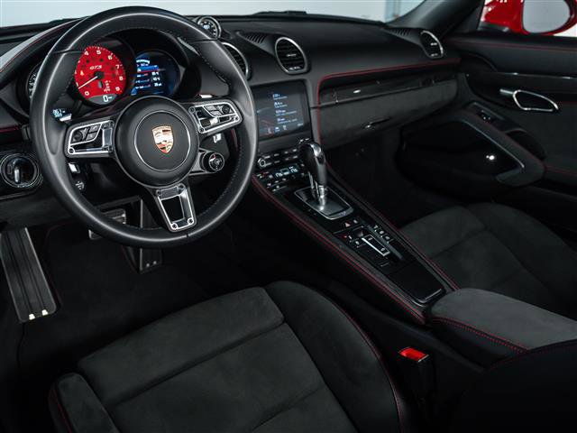 Used 2024 Porsche 718 Boxster GTS image 4