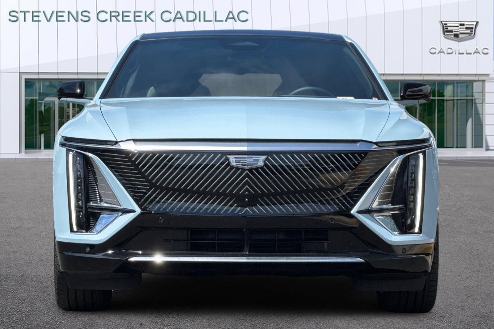 Certified 2024 Cadillac Lyriq Tech w/ Driver Assist Package AWD/4WD image 8