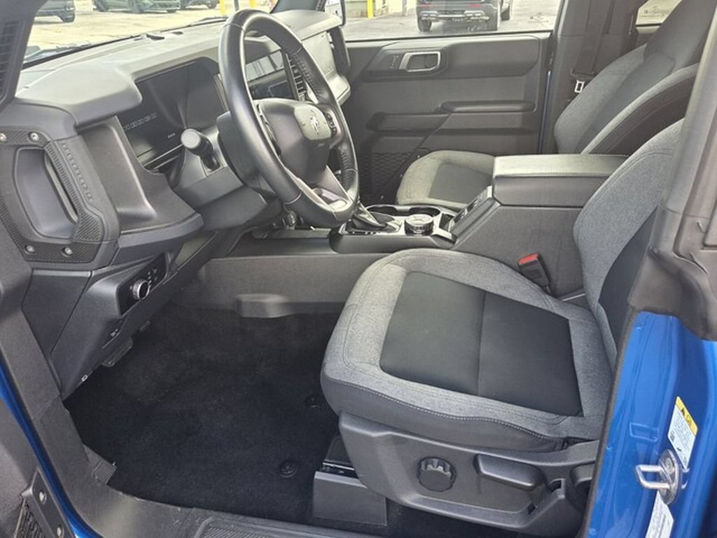 Used 2025 Ford Bronco Big Bend AWD/4WD image 8