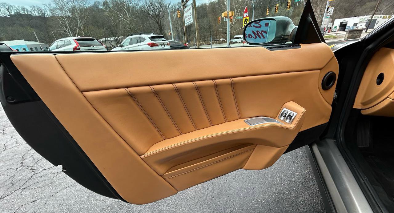 Used 2006 Ferrari 612 Scaglietti image 16