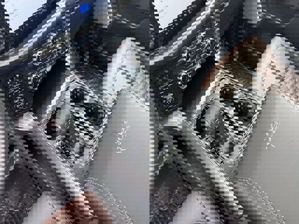 New 2026 Ford F150 Lariat w/ Equipment Group 502A High image 25