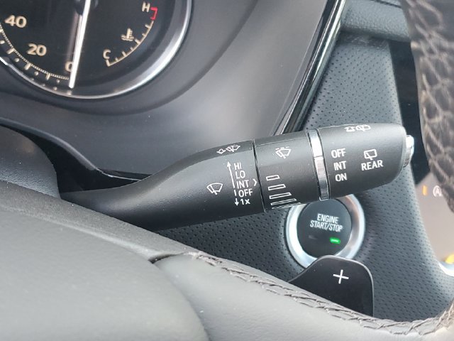 Certified 2025 Cadillac XT6 Luxury AWD/4WD image 21