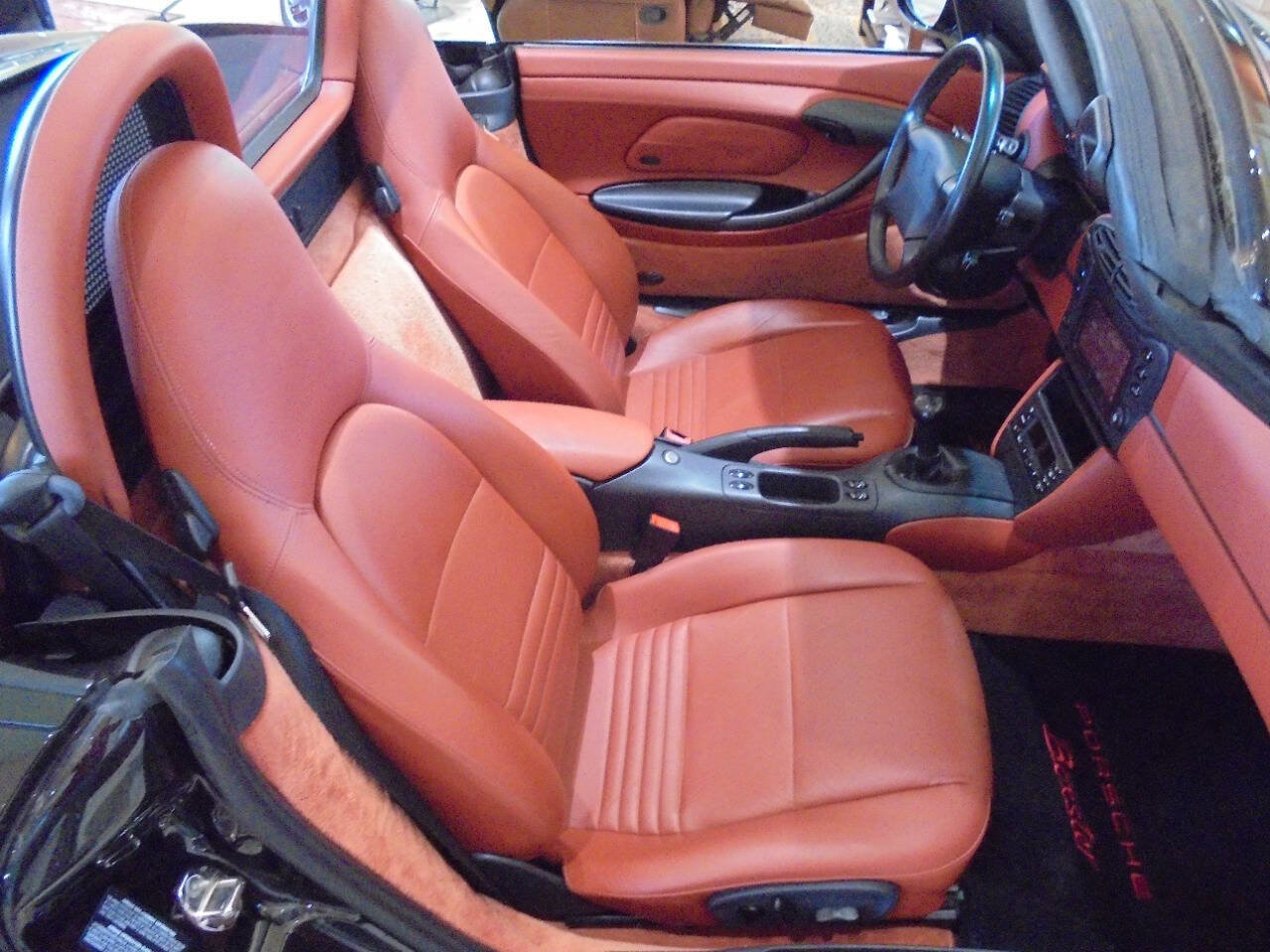 Used 1999 Porsche Boxster image 11