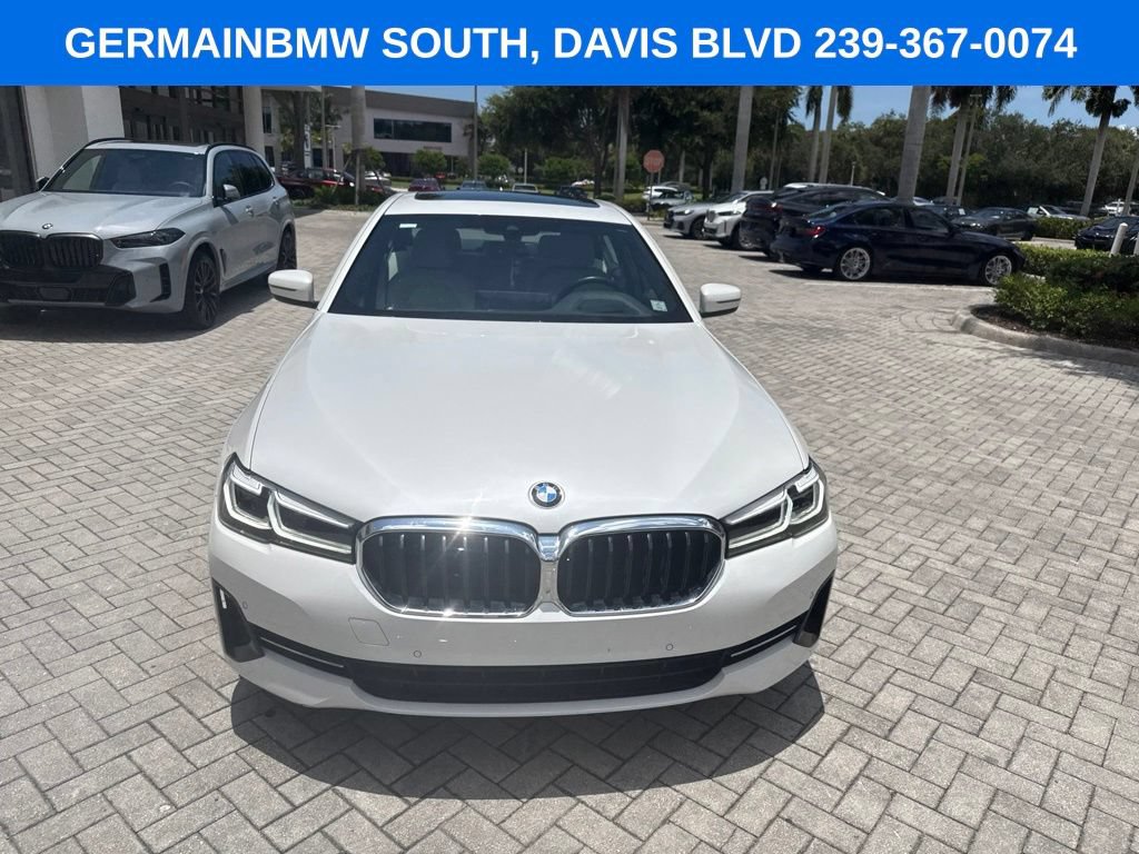 Used 2023 BMW 540i w/ Premium Package RWD image 8
