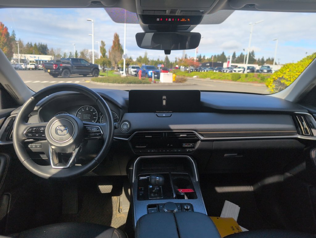 Used 2025 MAZDA CX-90 3.3 Turbo w/ Preferred Package AWD/4WD image 6