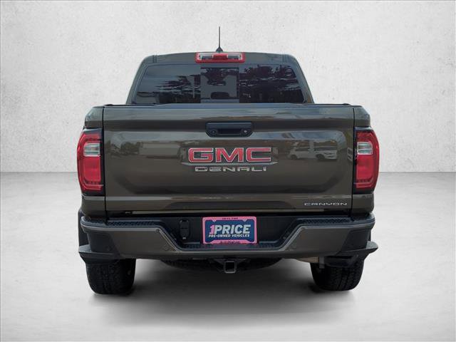 Used 2023 GMC Canyon Denali image 6
