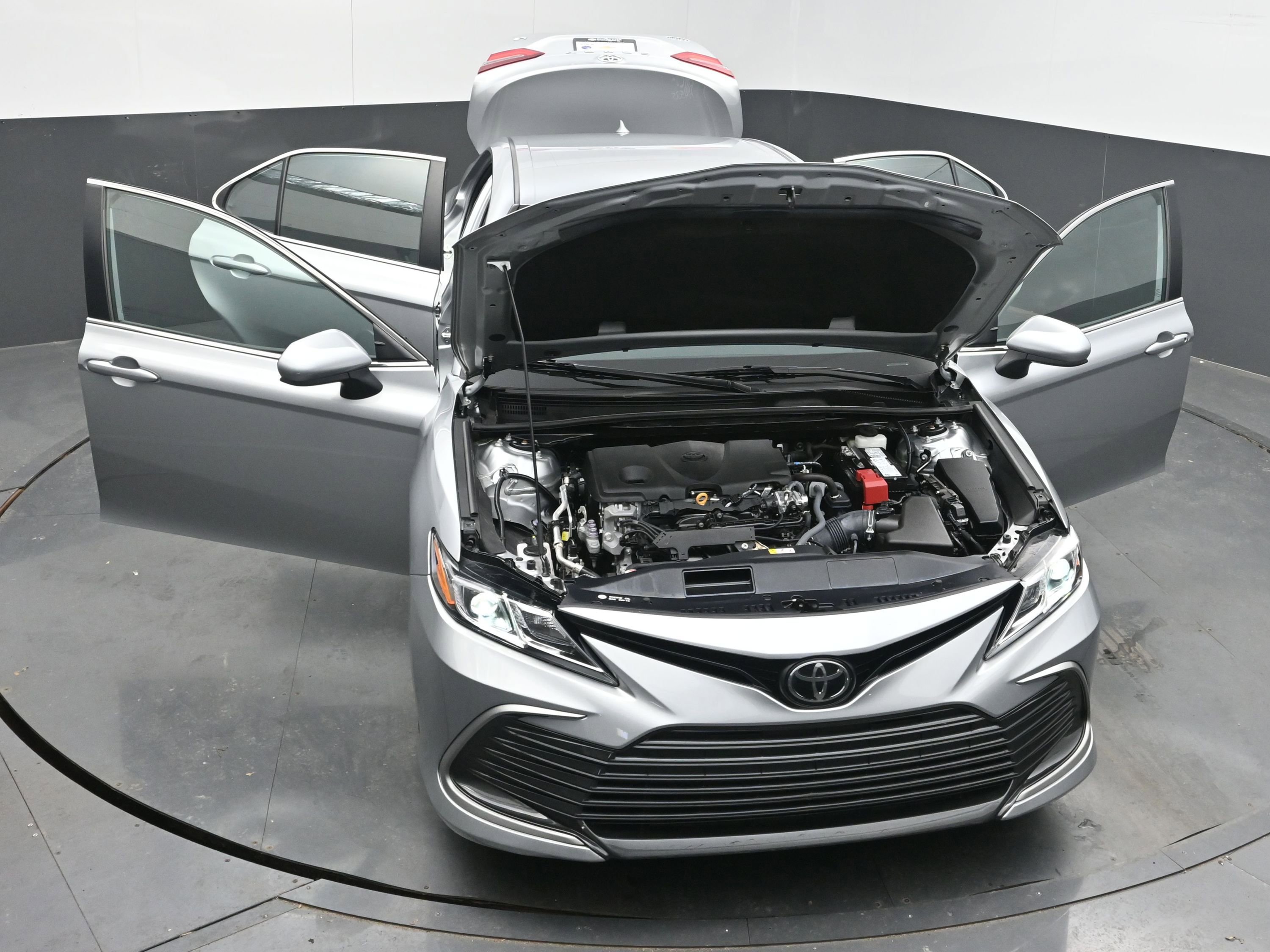 Used 2024 Toyota Camry LE image 41