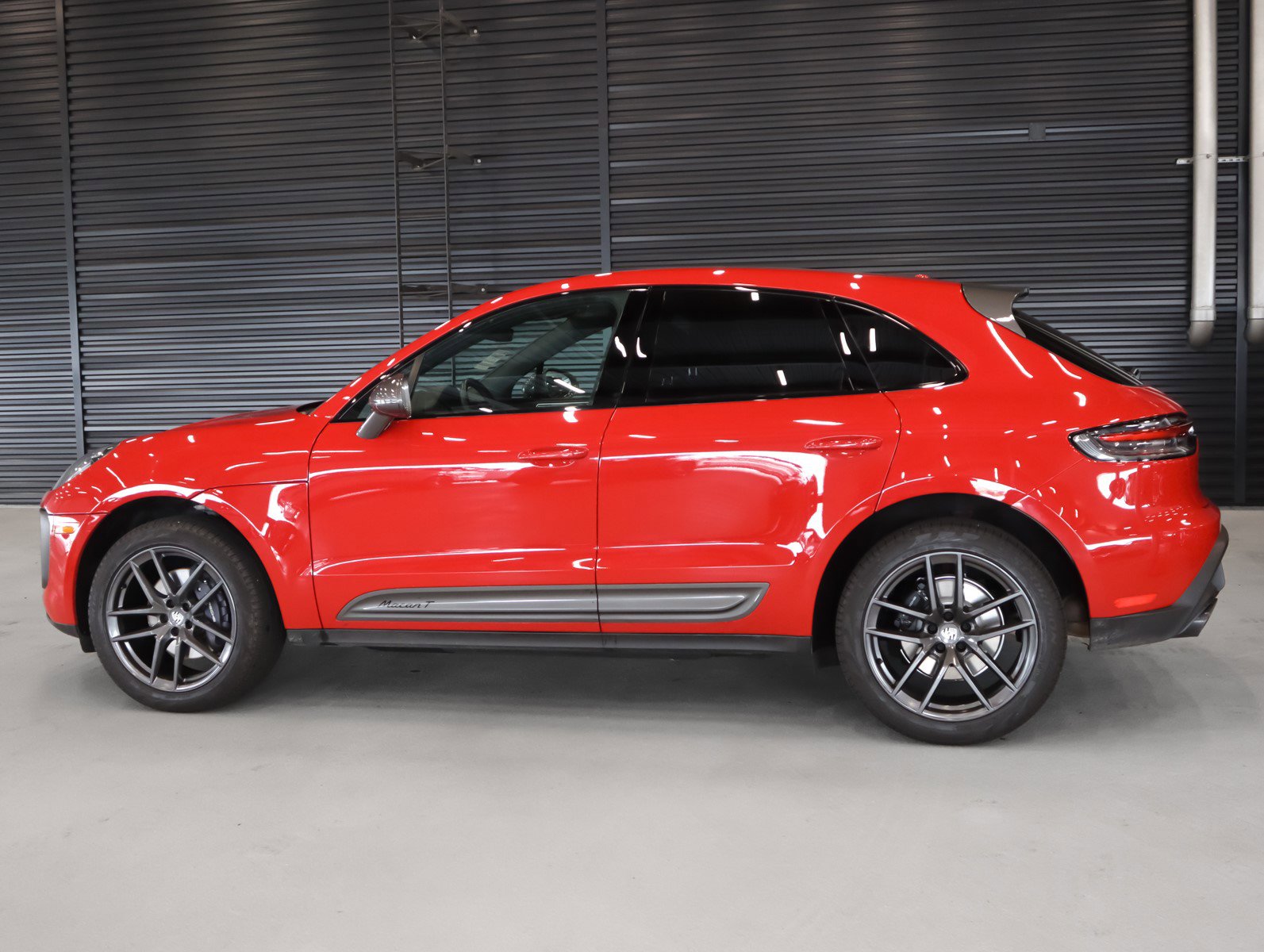Certified 2024 Porsche Macan Turbo w/ Premium Plus Package image 2