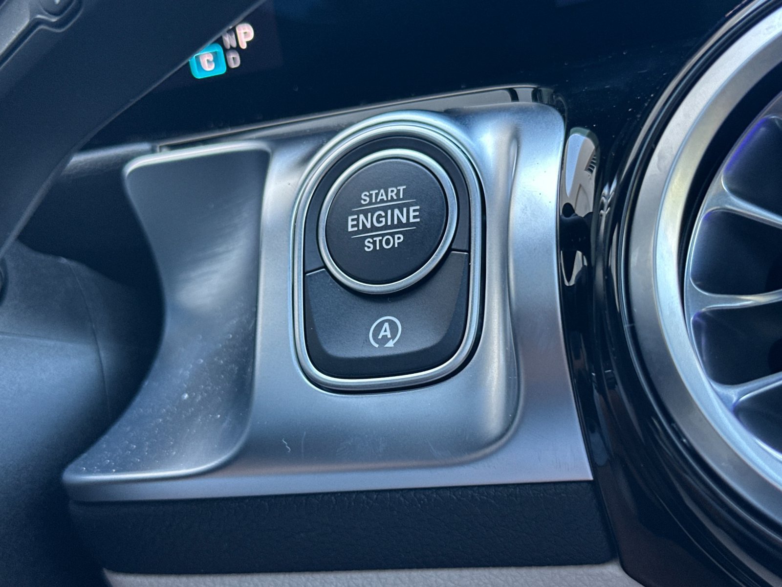 New 2026 Mercedes-Benz GLB 250 4MATIC image 23