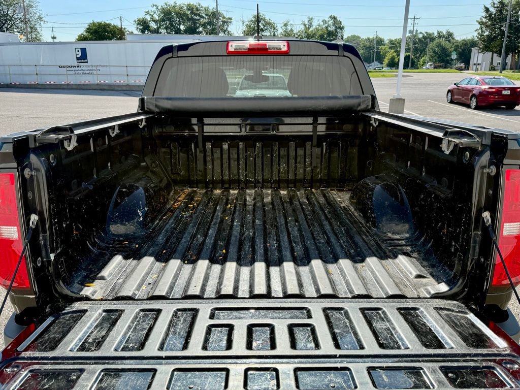 Used 2015 Chevrolet Colorado Z71 image 17