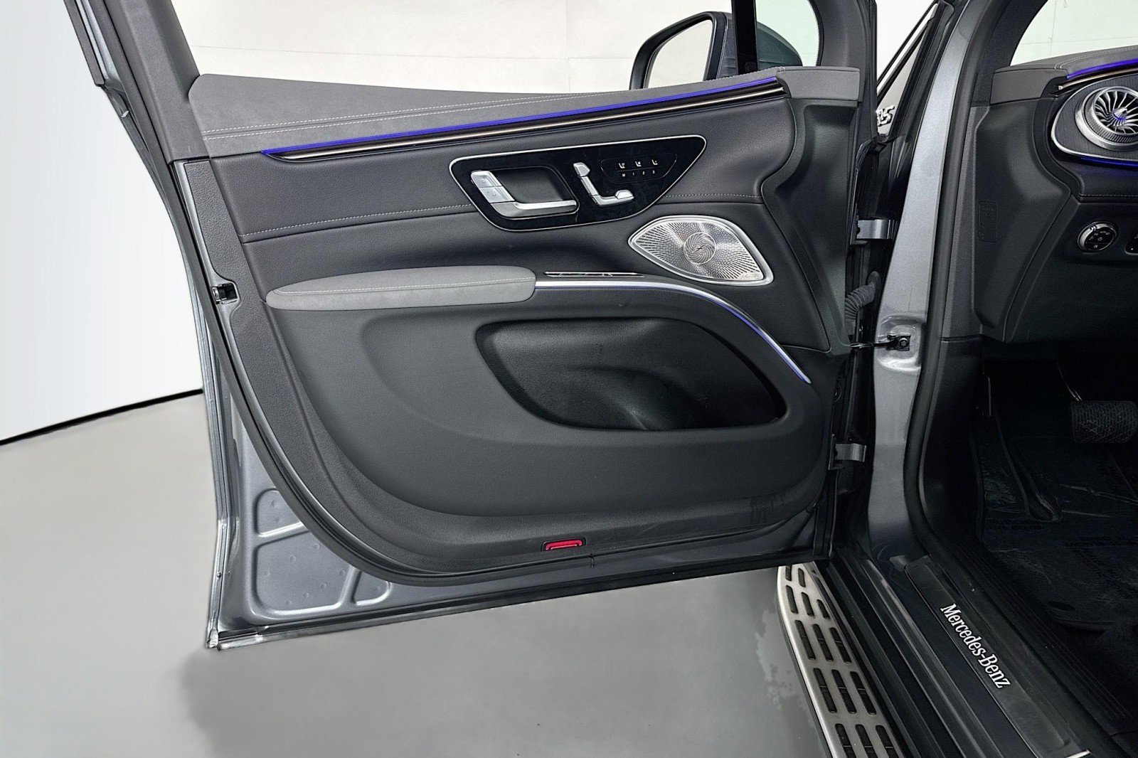 Certified 2023 Mercedes-Benz EQS 450+ SUV image 21