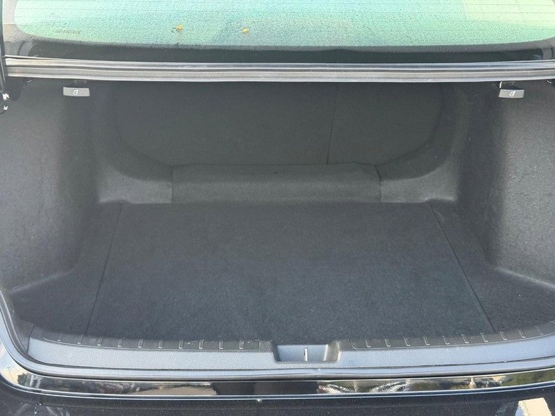 Used 2024 Honda Civic EX image 9