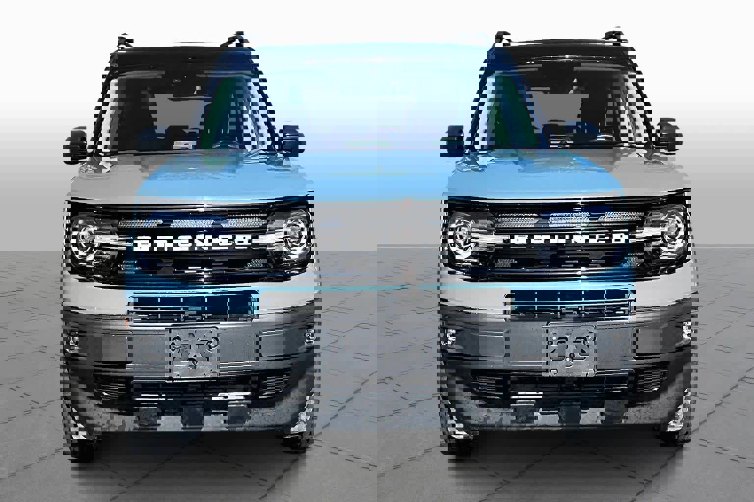 Used 2021 Ford Bronco Sport Outer Banks w/ Outer Banks Package image 4