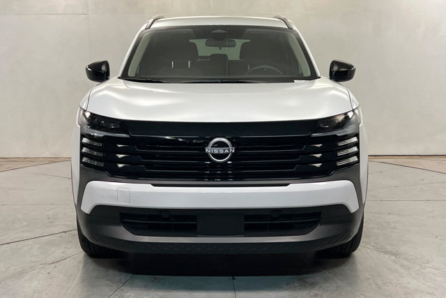 Used 2026 Nissan Kicks SV FWD image 8