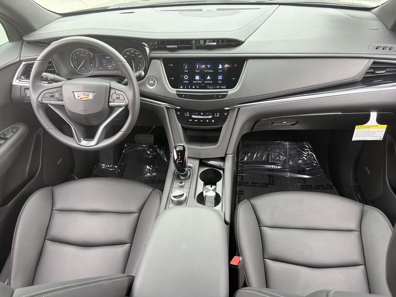 Certified 2025 Cadillac XT6 Luxury FWD image 16
