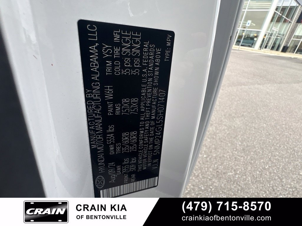 Used 2025 Hyundai Santa Fe SEL FWD image 23