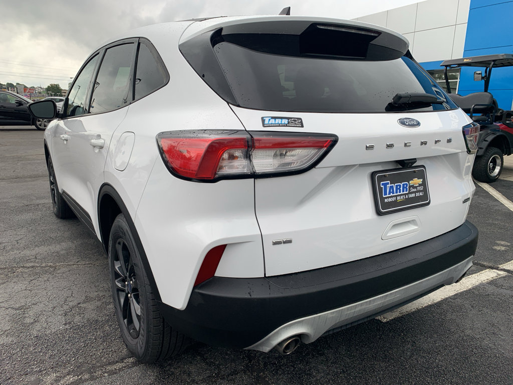 Used 2020 Ford Escape SE Sport image 15