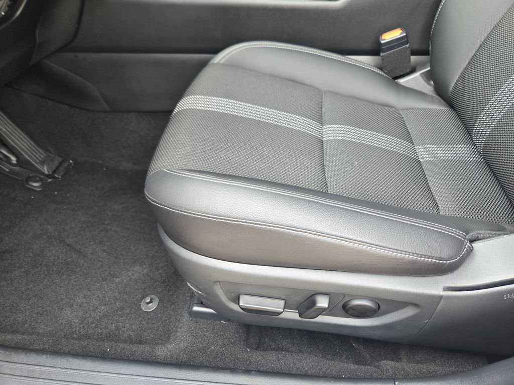 Used 2025 MAZDA CX-50 AWD 2.5 S w/ Weather Package image 24