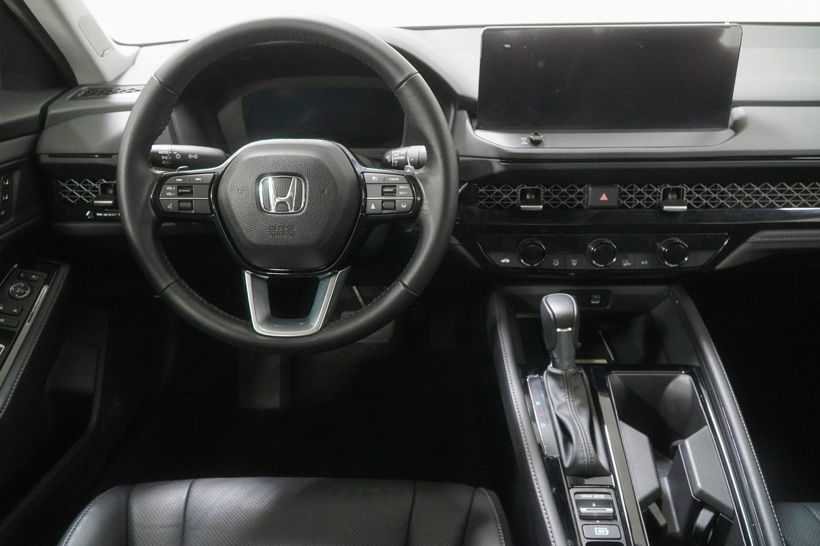 Used 2024 Honda Accord Touring image 21