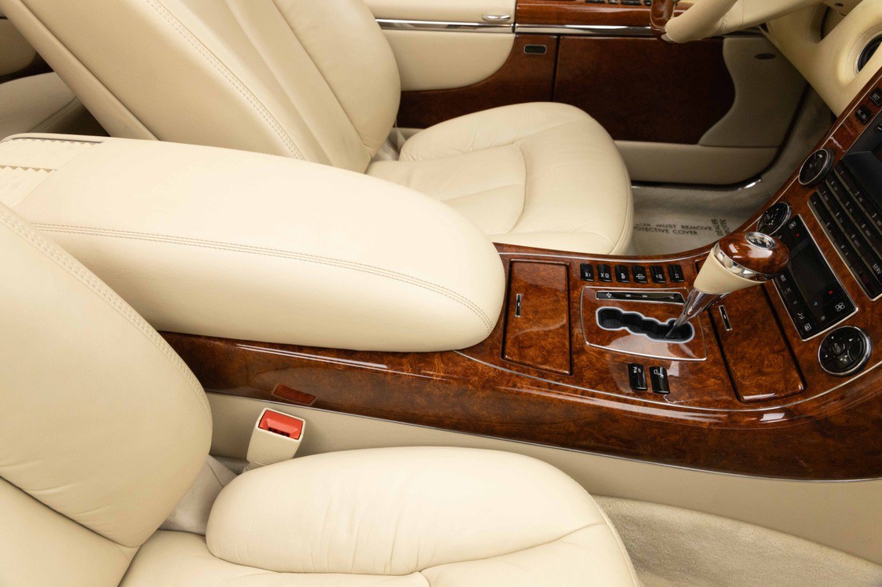 Used 2004 Maybach 57 RWD image 24