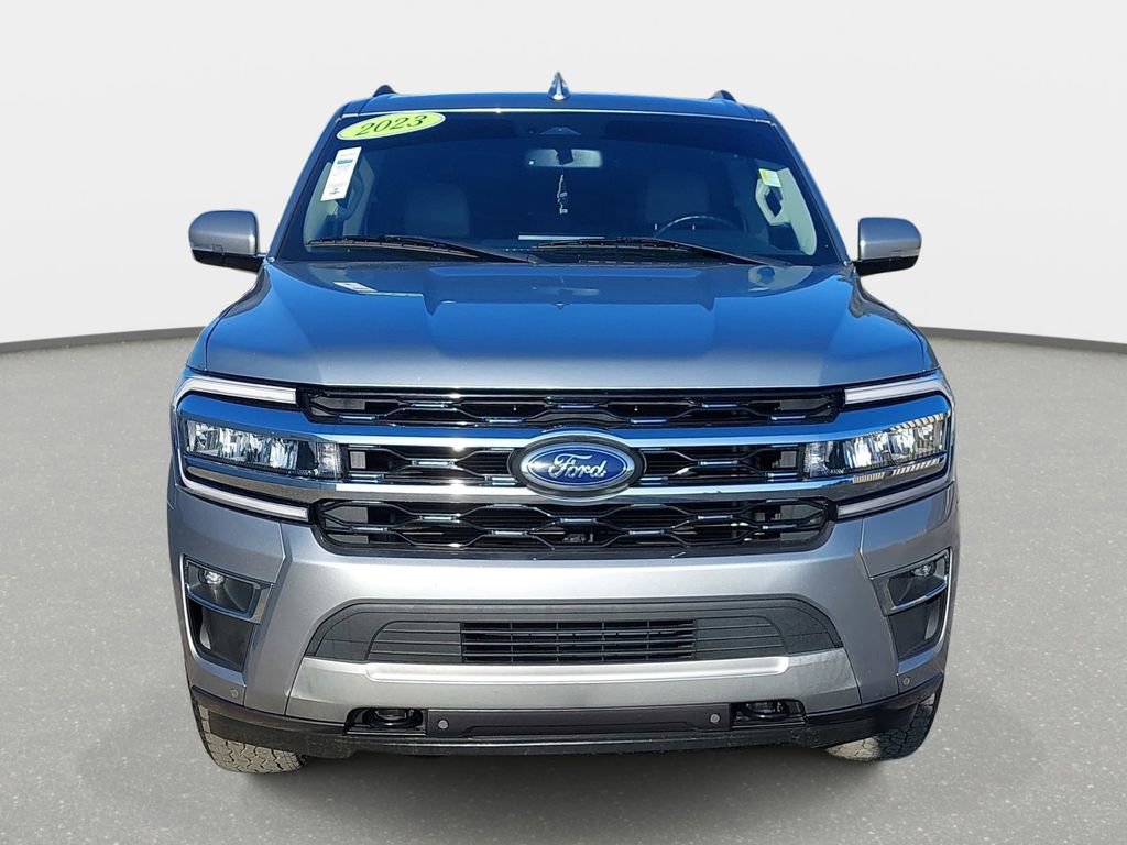 Used 2023 Ford Expedition Max Limited AWD/4WD image 2