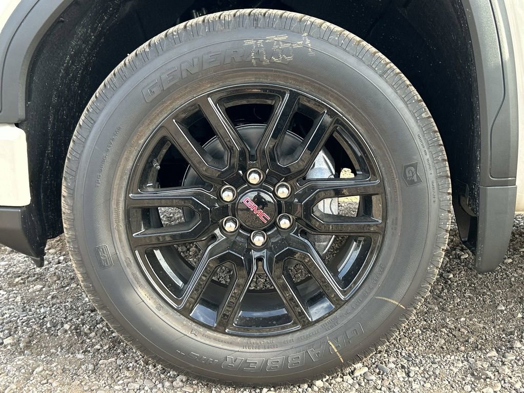New 2026 GMC Sierra 1500 Pro w/ Graphite Edition RWD image 32