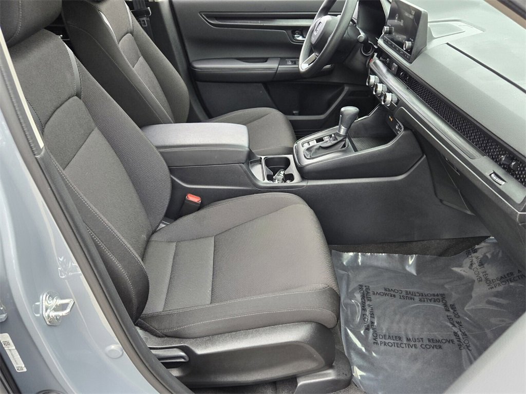 Used 2025 Honda CR-V LX image 17