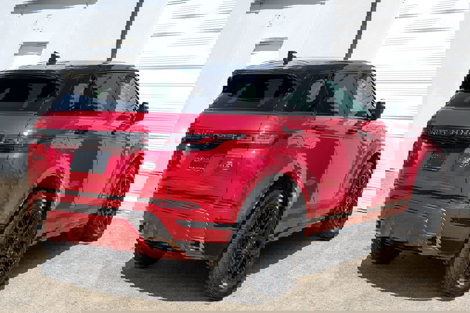 Used 2021 Land Rover Range Rover Evoque R-Dynamic S image 6