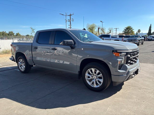 Used 2024 Chevrolet Silverado 1500 Custom RWD image 2