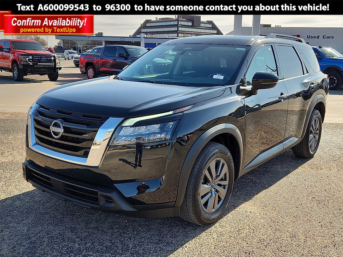 Used 2025 Nissan Pathfinder SV