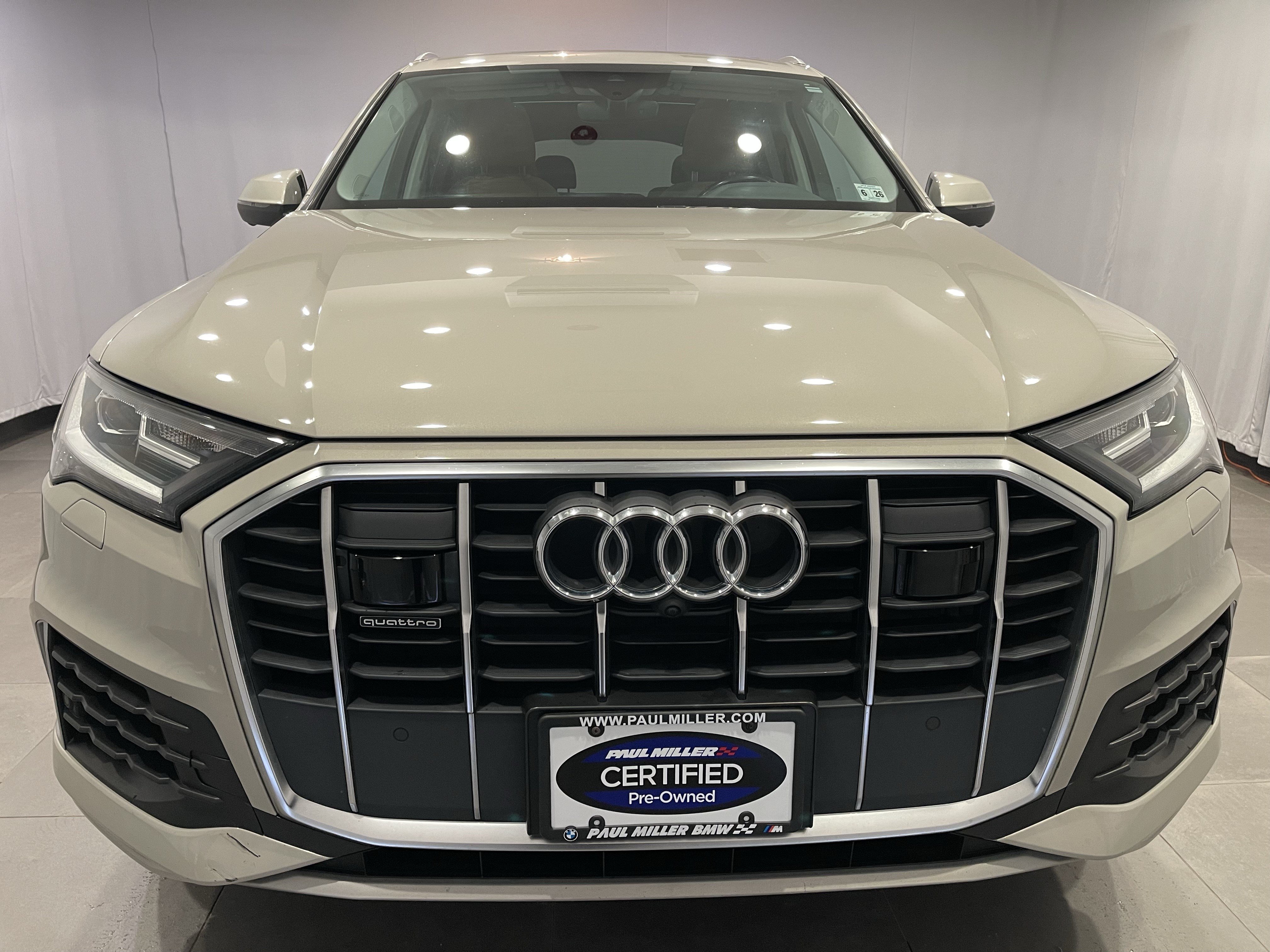 Used 2021 Audi Q7 3.0T Premium Plus w/ Executive Package AWD/4WD image 2