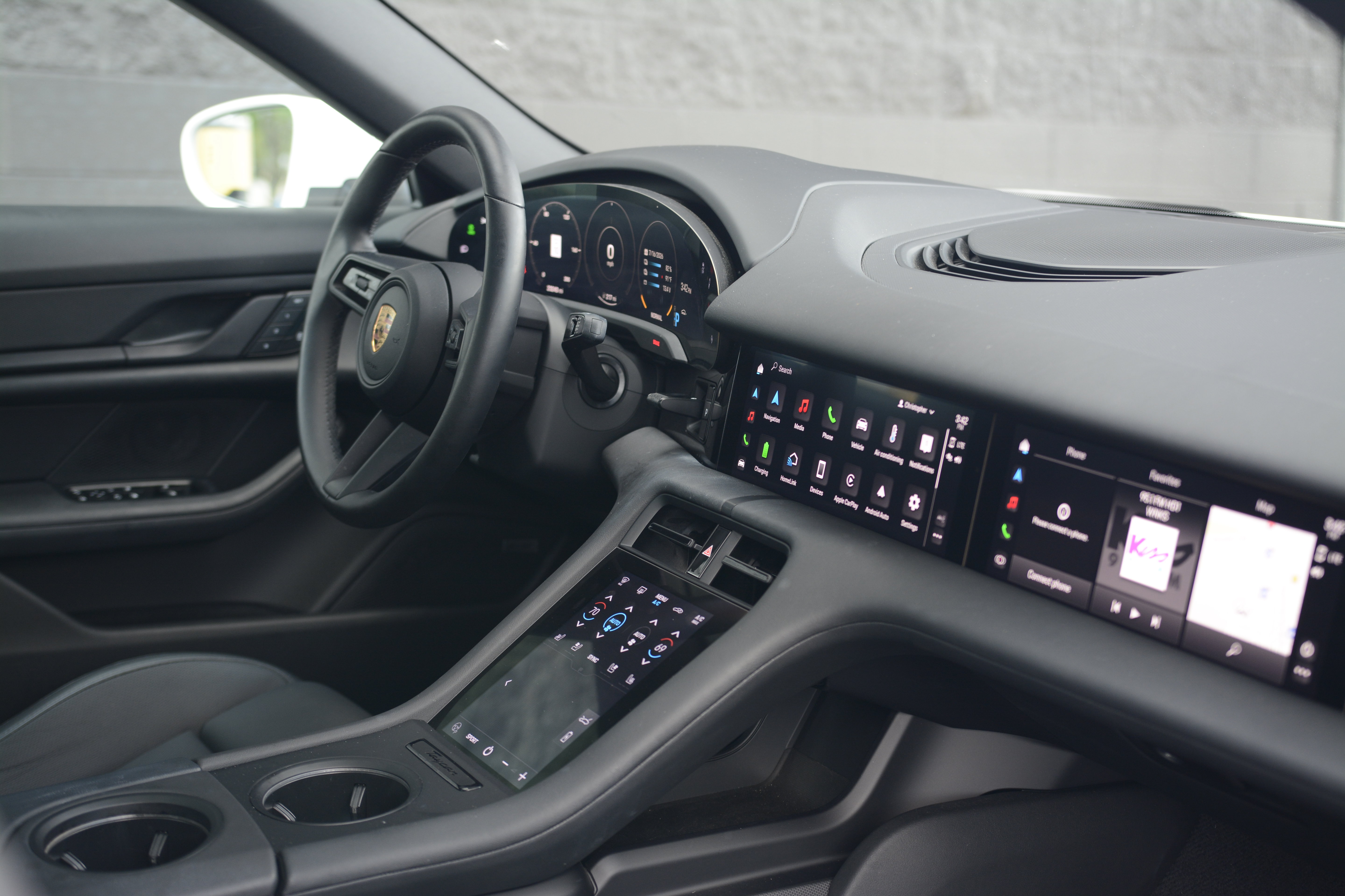 Certified 2023 Porsche Taycan RWD image 26