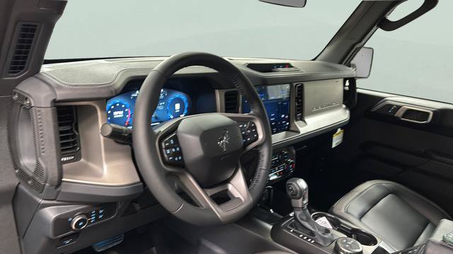 New 2026 Ford Bronco Outer Banks AWD/4WD image 14