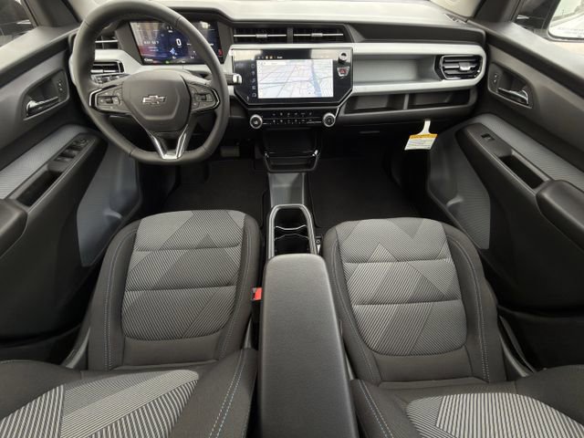 New 2027 Chevrolet Bolt LT w/ Comfort Package FWD image 9